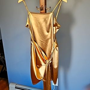 Unique21 gold dress size 8